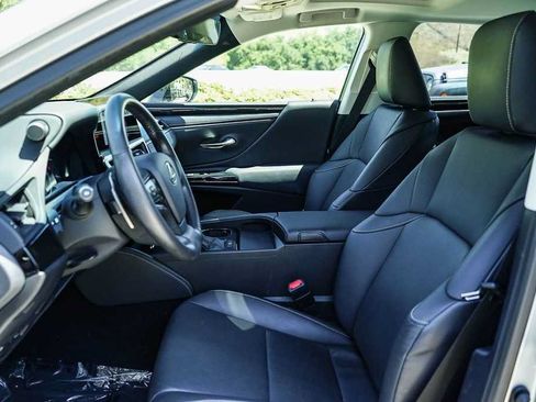 Used 2024 Lexus ES 350 FWD image 18