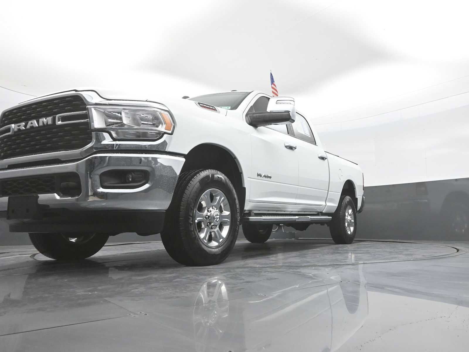Used 2024 RAM 2500 Big Horn AWD/4WD image 37