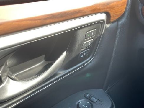 Used 2022 Honda CR-V Touring image 26