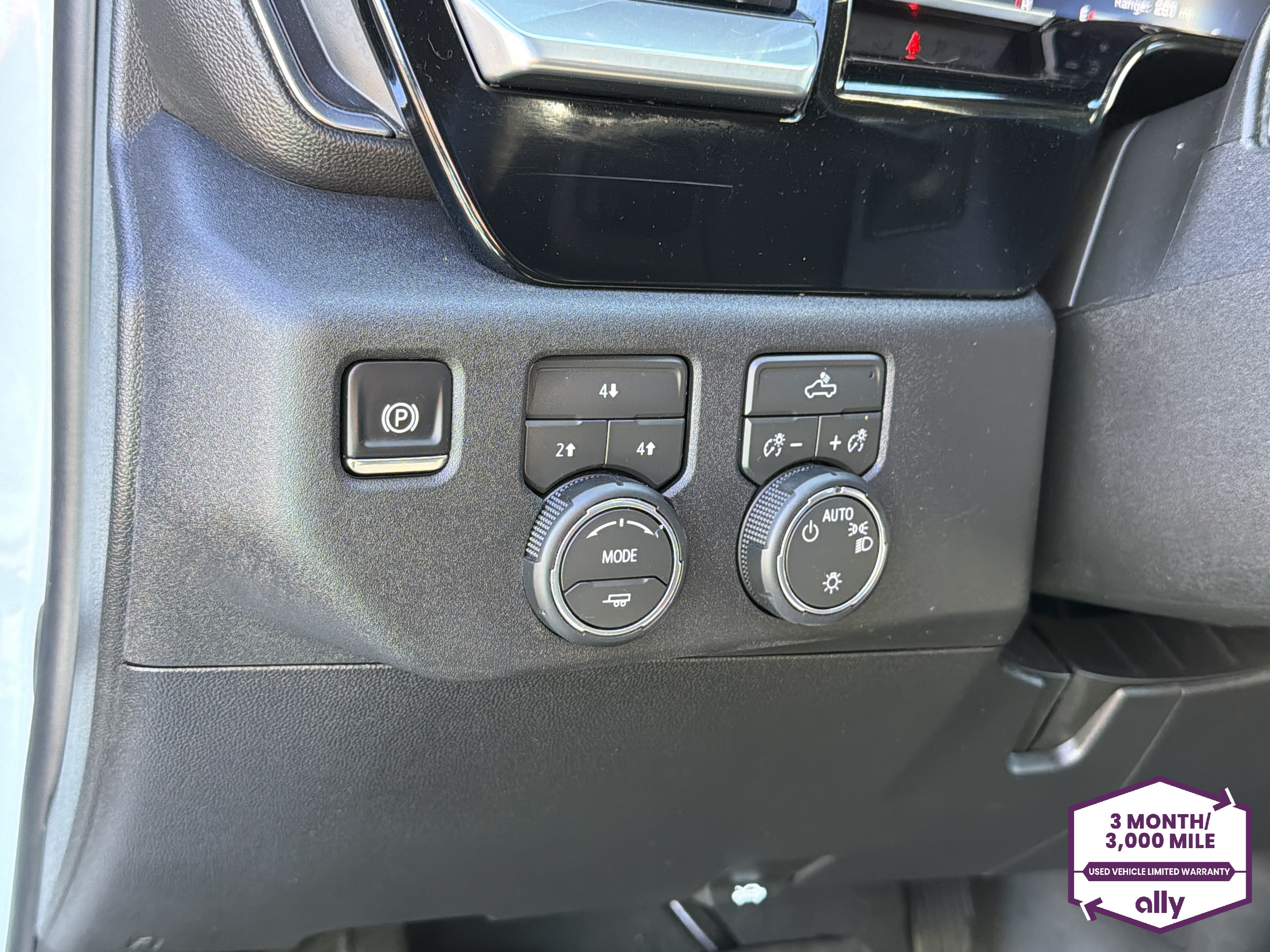 Used 2026 Chevrolet Silverado 2500 LT AWD/4WD image 25
