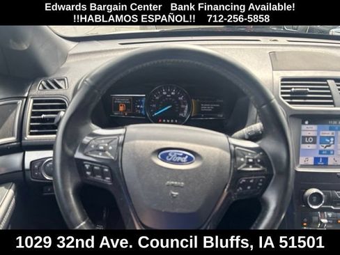 Used 2019 Ford Explorer XLT w/ Equipment Group 201A AWD/4WD image 18