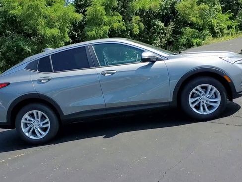 New 2025 Buick Envista Preferred w/ Convenience I Package image 42