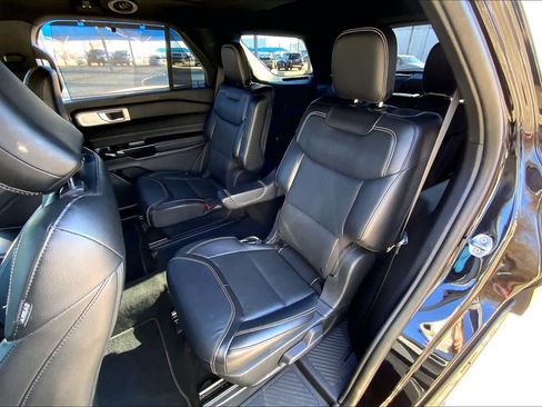 Used 2023 Ford Explorer ST w/ Equipment Group 401A image 19