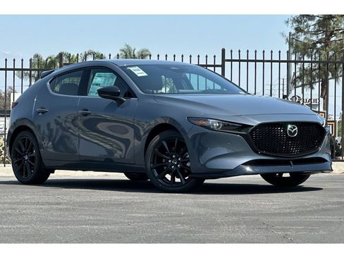 New 2026 MAZDA MAZDA3 Hatchback w/Premium Plus Pkg AWD/4WD image 2