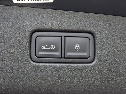 Used 2024 Genesis GV70 2.5T w/ Sport Prestige Package image 29