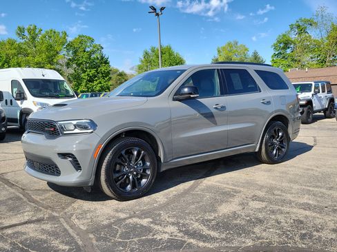 Used 2024 Dodge Durango GT AWD/4WD image 2
