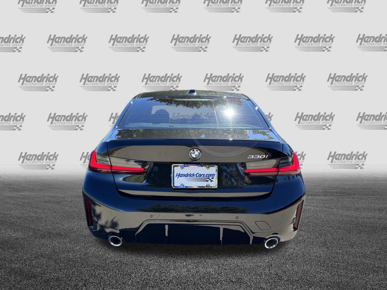 Used 2026 BMW 330i Sedan w/ M Sport Package RWD image 9