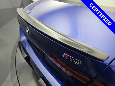 Certified 2025 BMW M5 w/ Carbon Package image 27