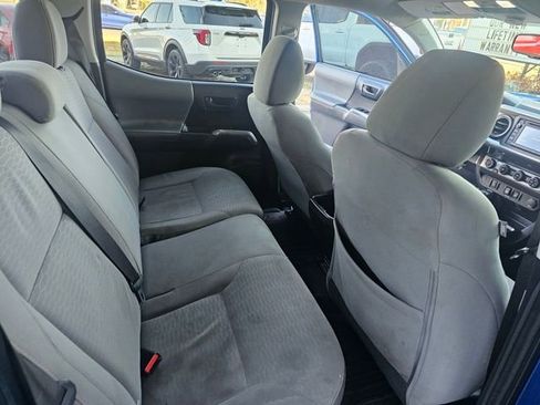 Used 2018 Toyota Tacoma SR5 image 23