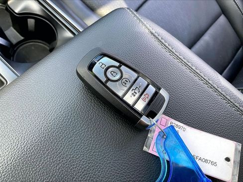 Used 2025 Ford F150 Lariat w/ Equipment Group 502A High image 29