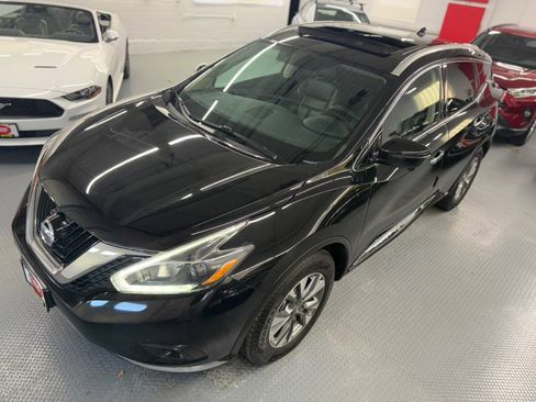 Used 2018 Nissan Murano SL w/ Moonroof Package image 14