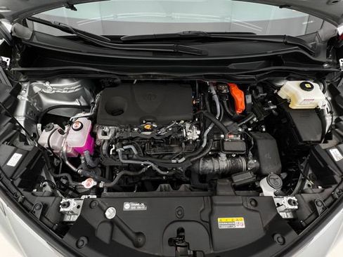 Used 2023 Toyota Sienna XSE image 27