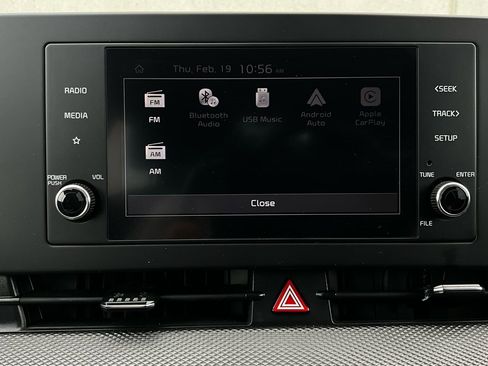 Used 2025 Kia Sportage LX image 28