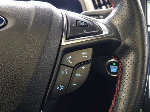 Used 2022 Ford Edge ST-Line w/ Class II Trailer Tow Package image 33