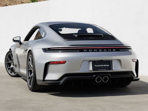Certified 2026 Porsche 911 GT3 RWD image 3