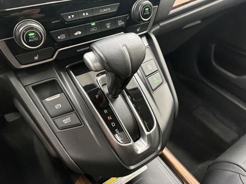 Used 2022 Honda CR-V Touring image 22