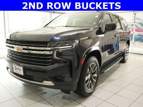 Used 2021 Chevrolet Suburban LT w/ Rear Media and Nav Package AWD/4WD image 5