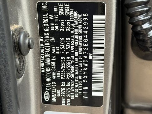Used 2014 Kia Sorento SX w/ 3rd Row Package AWD/4WD image 30