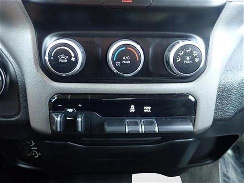 Used 2019 RAM 2500 Big Horn AWD/4WD image 17