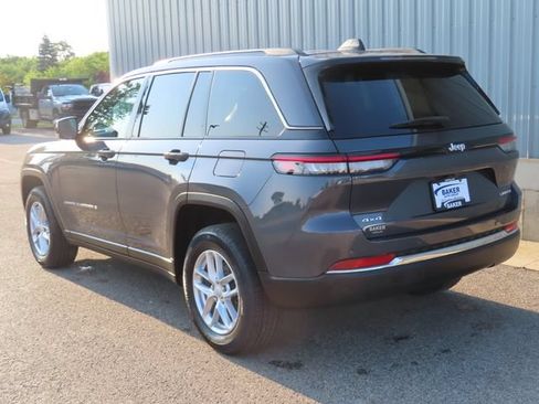 Used 2024 Jeep Grand Cherokee Limited w/ Trailer Tow Package AWD/4WD image 11