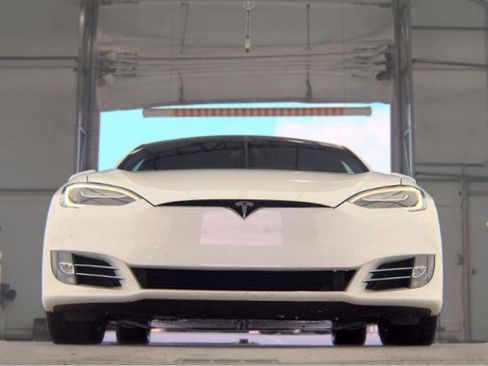 Used 2019 Tesla Model S Performance AWD/4WD image 3