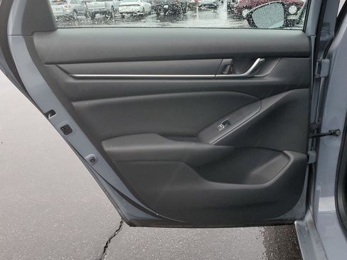 Used 2022 Honda Accord Sport image 24