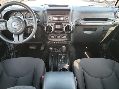 Used 2016 Jeep Wrangler Sport AWD/4WD image 19