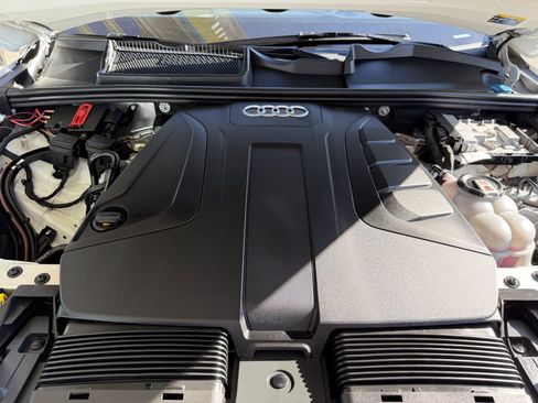 Used 2023 Audi Q7 Premium Plus w/ Premium Plus Package image 49