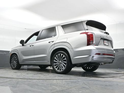 Used 2024 Hyundai Palisade Calligraphy image 52