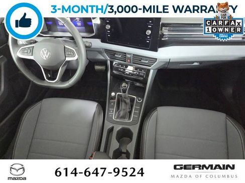 Used 2025 Volkswagen Jetta SE w/ Sunroof Package image 28