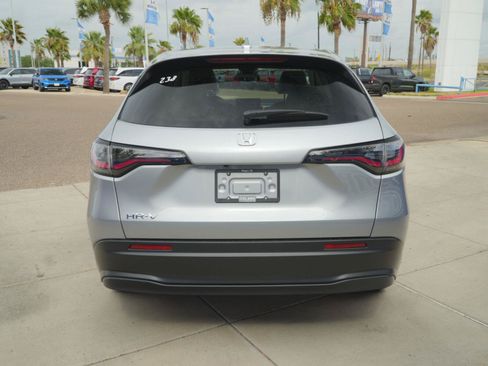 New 2027 Honda HR-V LX image 6