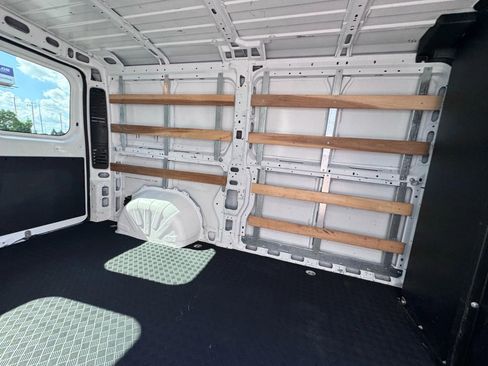 Used 2023 RAM ProMaster 2500 image 16