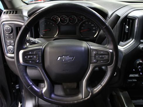 Used 2021 Chevrolet Silverado 1500 RST image 29