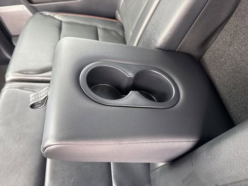 Used 2024 Ford F350 Lariat image 45