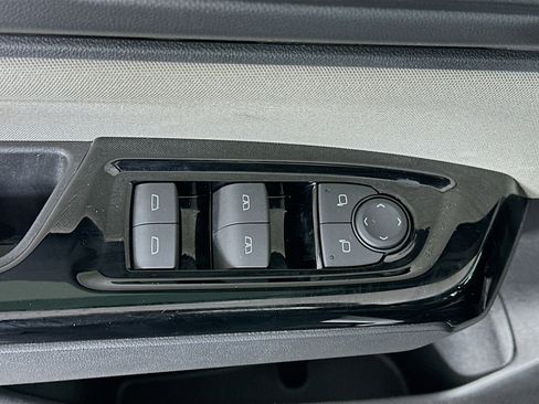 Used 2024 Honda Prologue EX image 15