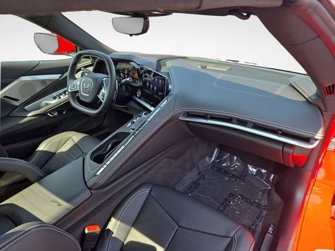 Used 2023 Chevrolet Corvette Stingray Premium Conv w/ Z51 Performance Package RWD image 35