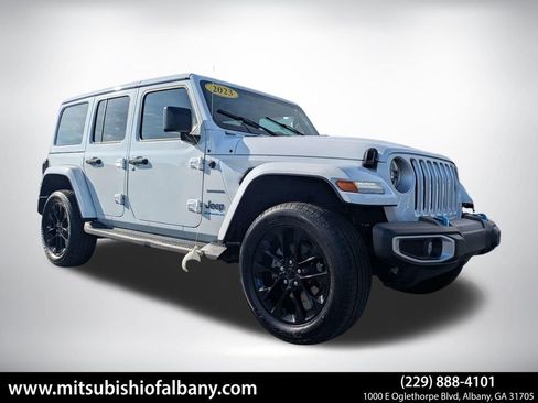 Used 2023 Jeep Wrangler Unlimited Sahara AWD/4WD image 1