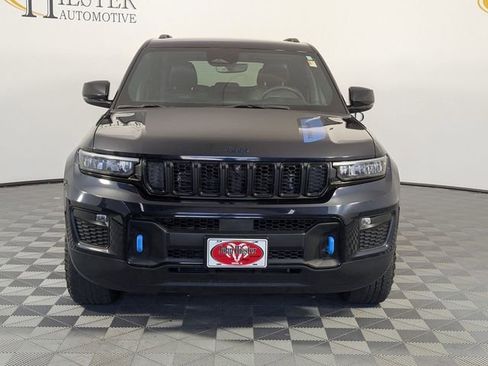 Used 2024 Jeep Grand Cherokee Trailhawk AWD/4WD image 3