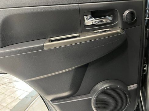 Used 2012 Jeep Liberty Limited Jet w/ Comfort/Convenience Group image 32