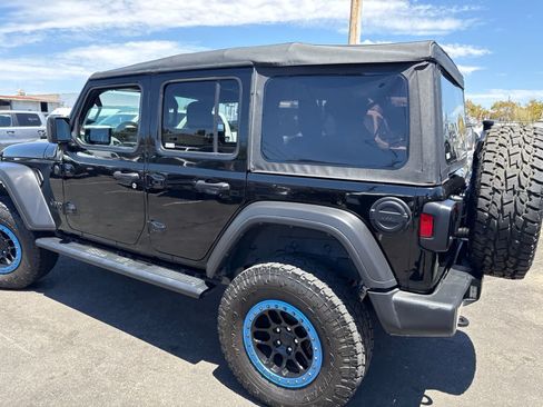 Used 2022 Jeep Wrangler Unlimited Sport AWD/4WD image 17