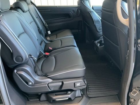New 2026 Honda Odyssey Touring image 25