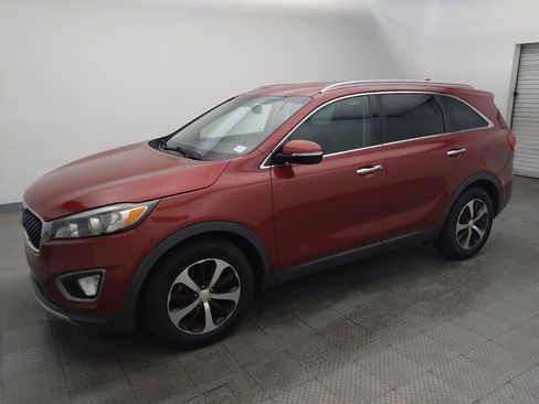 Used 2016 Kia Sorento EX FWD image 2