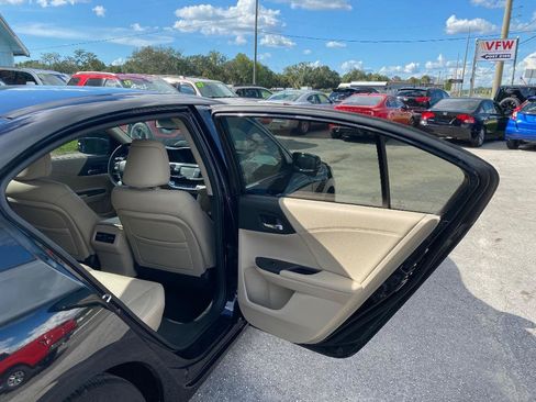 Used 2014 Honda Accord EX-L image 19