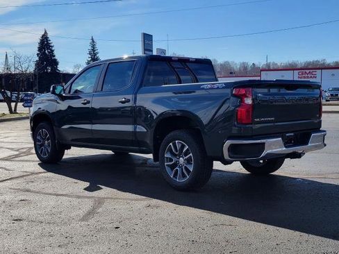 New 2026 Chevrolet Silverado 1500 LT image 3