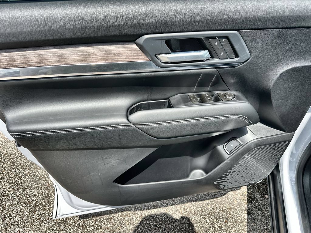 New 2026 GMC Terrain Denali AWD/4WD image 21