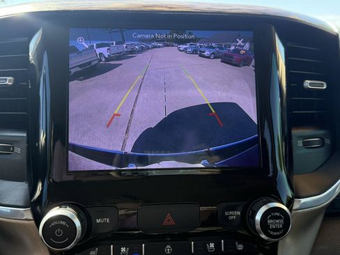 Used 2019 RAM 1500 Laramie AWD/4WD image 66