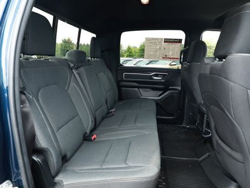 Used 2022 RAM 1500 Big Horn AWD/4WD image 29