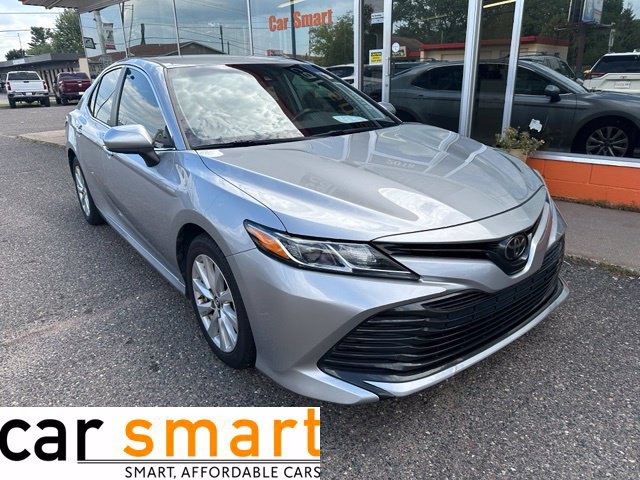 Used 2019 Toyota Camry LE FWD image 1