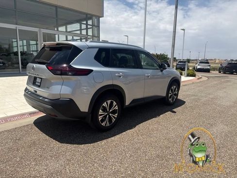 Used 2023 Nissan Rogue SV w/ SV Premium B Package FWD image 5
