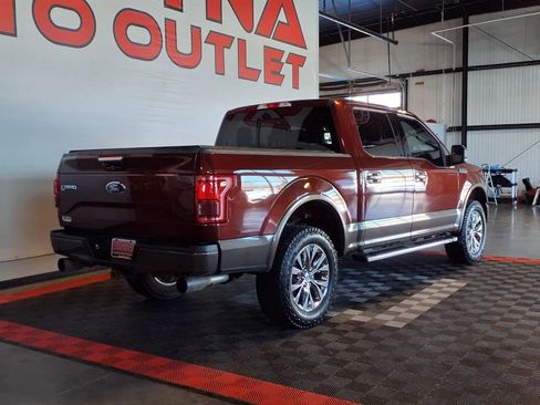 Used 2017 Ford F150 Lariat image 6